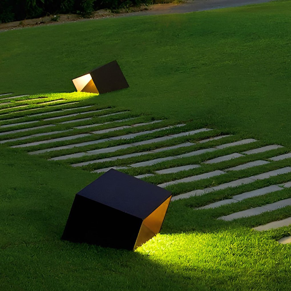 Hartland Cube Path Light Glass Geometric Garden Light