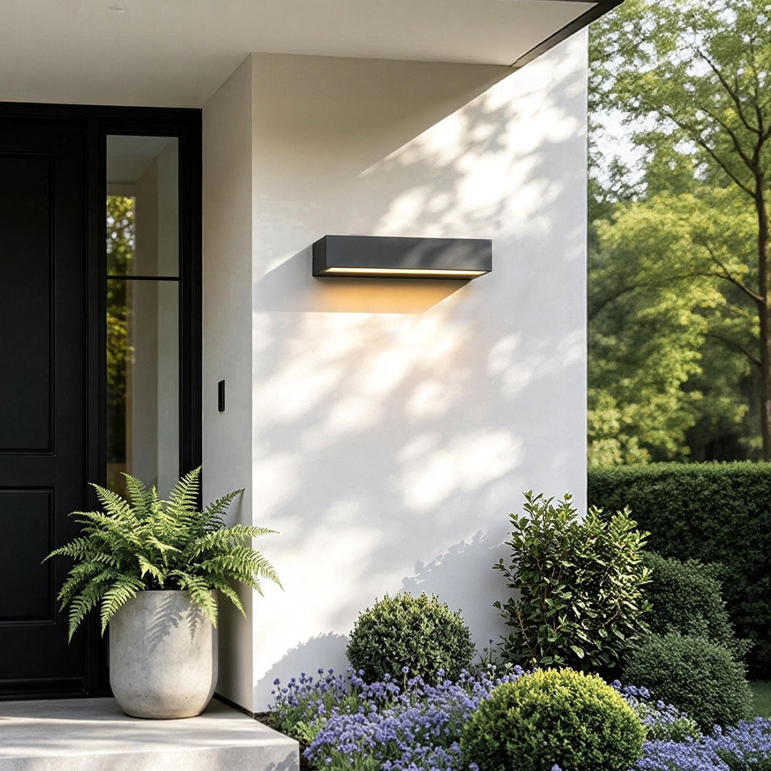 Bakewell Linear Porch Light LED Wall Washer Die-Cast IP65
