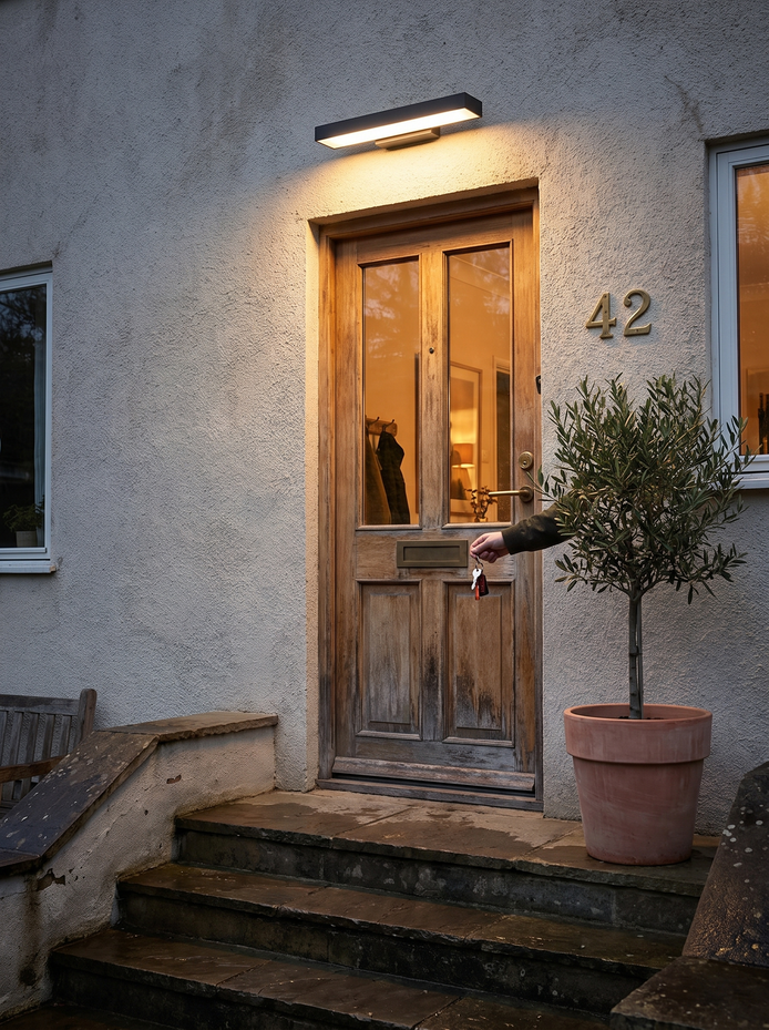 Hexham Clear Light At The Door