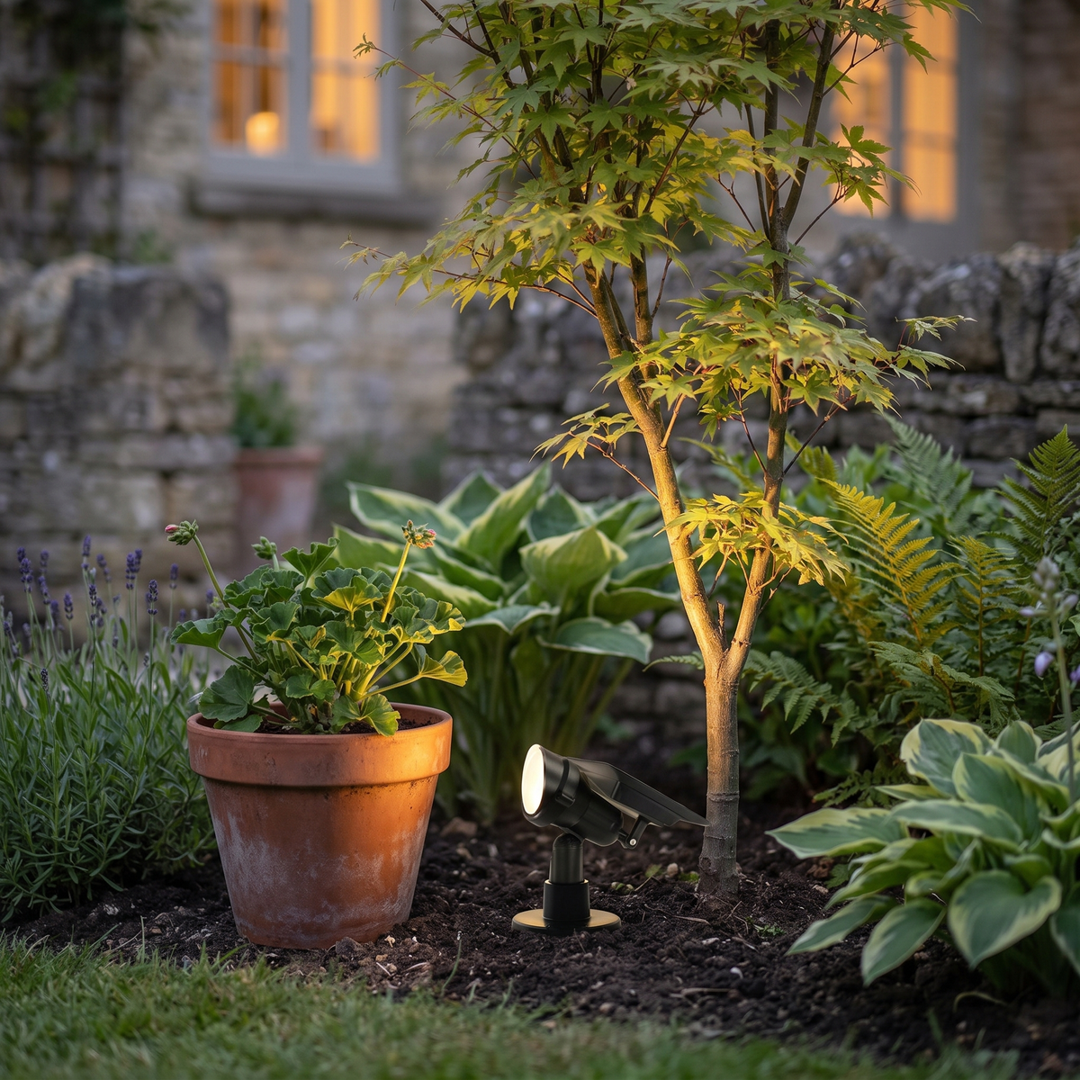 Pickering Solar Tree Spotlight Adjustable Head RGB Option
