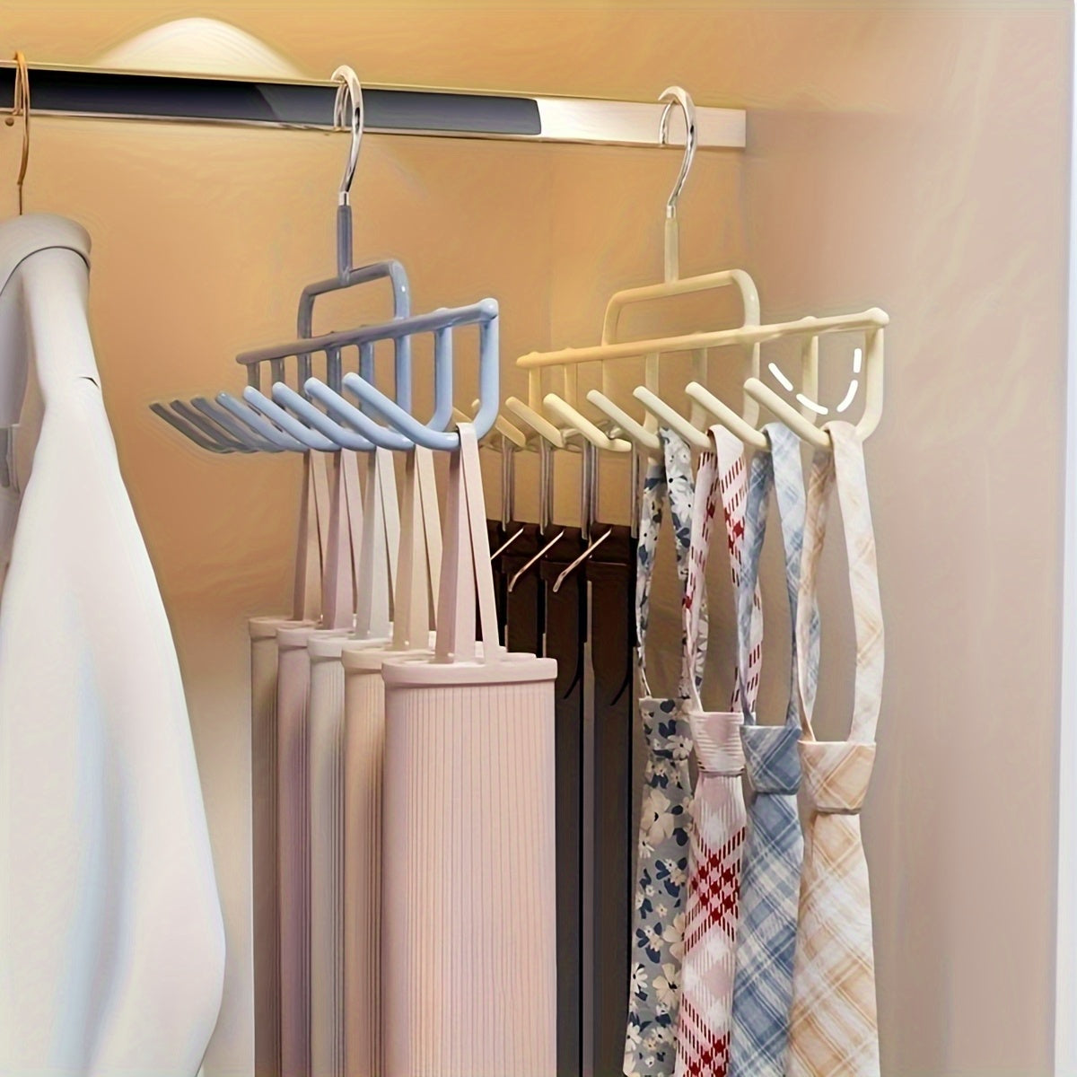 Woodstock Rotating Multi Hook Hanger Set of 3
