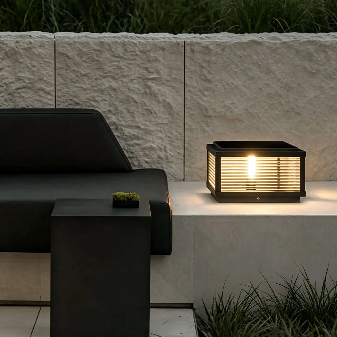 Tetbury Square Pillar Light Ribbed Glass Solar or Mains
